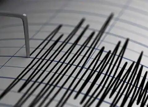 earthquake The epicenter was reported at 13 km from Bhachau kutch રાજ્યમાં 5.3ની તિવ્રતાનો ભૂકંપનો આંચકો, જાણો ક્યા નોંધાયું ભૂકંપનું એપી સેન્ટર