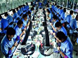 સુરતમાં રત્નકલાકારો મોટી સંખ્યામાં કોરોનાનો ભોગ બનતા હીરા ઉદ્યોગમાં શું થઈ હલચલ ? જાણો વિગત