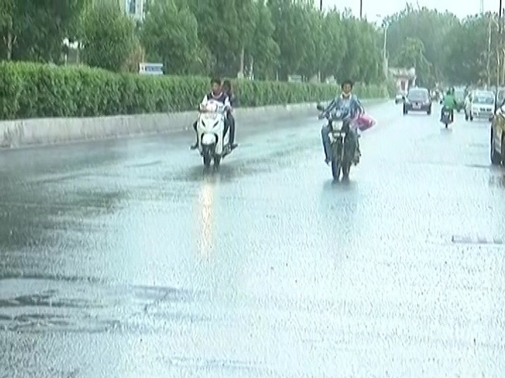 Gujarat Rains : now rains start in Vadodara, Anand, Arvalli, Banaskantha and Bhavnagar  ગુજરાતમાં વરસાદની આગાહી વડોદરા-આણંદ સહિત કેટલાક જિલ્લામાં શરૂ થયો વરસાદ, જાણો વિગત
