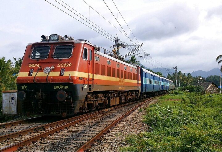 indian railway cancels train services till 12 august 100 special trains to continue everything you need to know જાણો ક્યાં સુધી નહીં ચાલે ભારતમાં પ્રવાસી ટ્રેનો, વાંચો- તમામ મોટી વાતો એક સાથે
