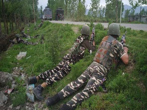 જમ્મુ કાશ્મીર: કુલગામમાં સુરક્ષા દળો અને આતંકી વચ્ચે અથડામણ, એક આતંકી ઠાર