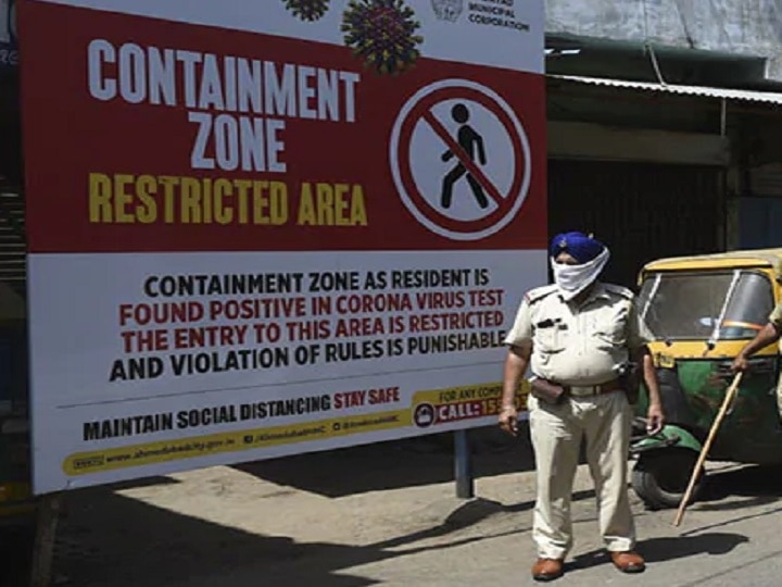 A further 22 areas in Ahmedabad were declared micro containers અમદાવાદમાં કોરોનાને કહેરઃ વધુ 22 વિસ્તારો માઈક્રો કન્ટેઈનેન્ટ જાહેર કરાયા, કુલ સંખ્યા 382એ પહોંચી