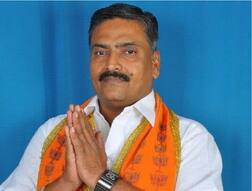 સુરતઃ ભાજપના નેતાને અજાણ્યા શખ્સે મારી દીધી ગોળી, ક્યાં વાગી ગોળી? જાણો કોણ છે આ નેતા?