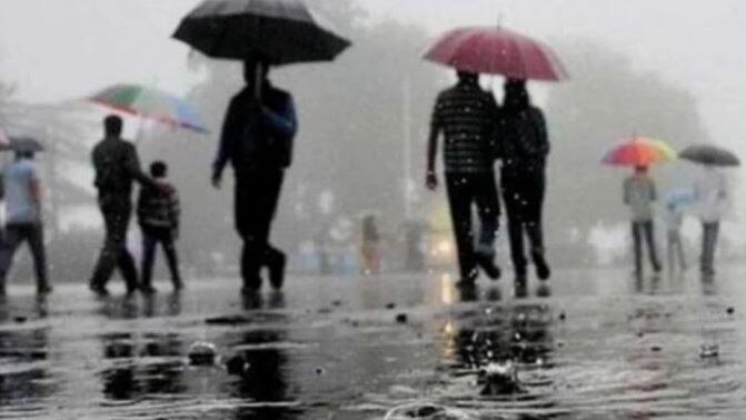 Heavy rains forecast in Saurashtra and Kutch in next 3 hours આગામી 3 કલાકમાં સૌરાષ્ટ્ર અને કચ્છમાં ભારે વરસાદની આગાહી