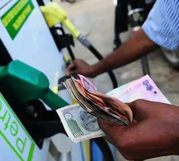 diesel price hiked on Tuesday ડીઝલમાં કેટલા પૈસાનો વધારો કરાયો? જાણો નવો ભાવ શું છે?