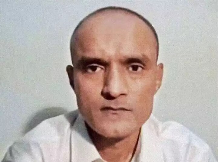 Kulbhushan Jadhav efused to file a petition for review and reconsideration of his sentence કુલભૂષણ જાધવે રિવ્યૂ પિટીશન દાખલ કરવાનો કર્યો ઈનકાર, પાકિસ્તાને કહી આ વાત