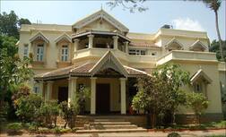 બૉલીવુડના આ અભિનેતાએ પોતાના પરિવાર માટે પંચકુલામાં ખરીદ્યુ આલિશાન ઘર, કિંમત જાણીને તમે પણ ચોંકી જશો...