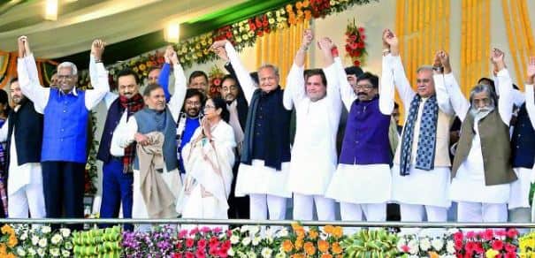 દેશના આ રાજ્યના મુખ્યમંત્રી થયા હોમ કોરેન્ટાઈન, થશે કોરોના ટેસ્ટ, જાણો વિગત Jharkhand CM Hemant Soren himself under home quarantine દેશના આ રાજ્યના મુખ્યમંત્રી થયા હોમ કોરેન્ટાઈન, થશે કોરોના ટેસ્ટ, જાણો વિગત