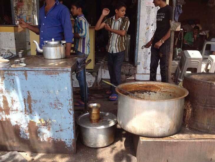 મહત્વપૂર્ણ નિર્ણય: ગુજરાતના આ શહેરમાં આજથી આગામી ત્રણ દિવસ સુધી ચાની કિટલીઓ રહેશે બંધ? જાણો વિગત Tea Shop shut down in Rajkot on next three days મહત્વપૂર્ણ નિર્ણય: ગુજરાતના આ શહેરમાં આજથી આગામી ત્રણ દિવસ સુધી ચાની કિટલીઓ રહેશે બંધ? જાણો વિગત