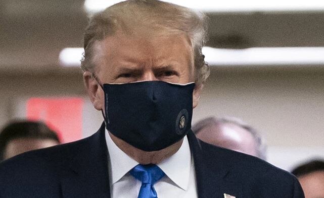 US president Donald Trump wears face mask first time પ્રથમ વાર માસ્કમાં જોવા મળ્યા અમેરિકન રાષ્ટ્રપતિ ડોનાલ્ડ ટ્રમ્પ, કહી આ વાત