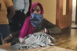 અંબાજીમાં પોલીસની ક્રૂરતા, હોસ્પિટલે જતી સગર્ભા યુવતીને પોલીસ સ્ટેશનમાં બેસાડી દેતાં ગર્ભમાં રહેલી બાળકીનું મોત