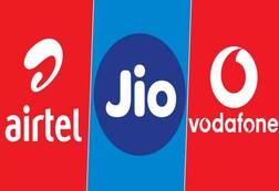 Jio, Airel અને Vodafoneના આ રિચાર્જ પ્લાન્સમાં રોજનો મળે છે 2GB ડેટા ઉપરાંત અનેક ફાયદા
