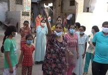 આણંદના આ ગામમાં આખા વિસ્તારને કન્ટેન્મેન્ટ ઝોન જાહેર કરાતા વિવાદ, લોકોએ કેમ કર્યો હોબાળો?