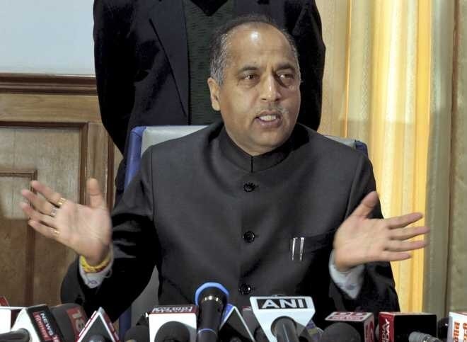 Himachal Pradesh CM goes under home quarantine દેશના આ જાણીતા રાજ્યના મુખ્યમંત્રી થયા હોમ કવોરન્ટાઈન, ઉપ સચિવનો આવ્યો હતો પોઝિટિવ રિપોર્ટ