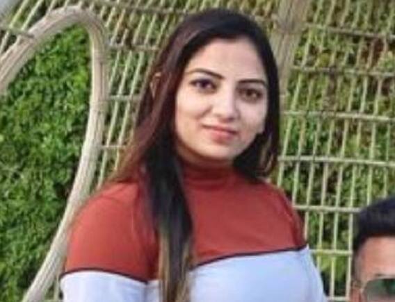 સુરતઃ 28 વર્ષીય યુવતીએ કરી લીધો આપઘાત , સમગ્ર ગામમાં ચકચાર સુરતઃ 28 વર્ષીય યુવતીએ કરી લીધો આપઘાત , સમગ્ર ગામમાં ચકચાર