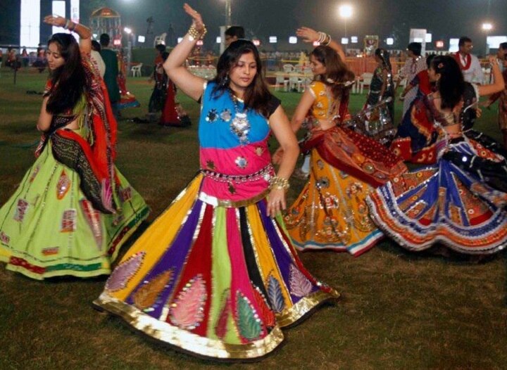 No Garba in Navratri during corona effect, Some singers support Gujarat doctors  કોરોના મહામારીમાં સાર્વજનિક ગરબા ન યોજવાની ડોક્ટરોની માંગના સમર્થનમાં હવે કોણ આવ્યું?