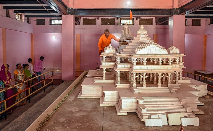 Ram mandir ayodhya update: Know which businessmen gets invitation for foundation lay રામ મંદિર ભૂમિ પૂજન માટે અંબાણી-અદાણી સહિત કયા ઉદ્યોગપતિઓને મોકલવામાં આવ્યું આમંત્રણ, જાણો વિગત