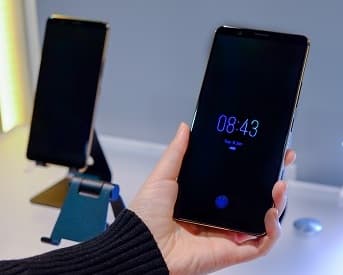 vivo v19 smartphone price cut by four thousand rupees ભારતમાં લોકપ્રિય બનેલા આ 6 કેમેરાવાળા ફોનની કિંમત 4000 રૂપિયા ઘટી, જાણો શું છે નવી કિંમત