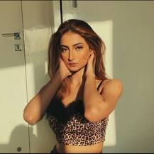 જાણીતી અભિનેત્રીની દીકરીએ બૉલીવુડમાં કર્યુ ડેબ્યૂ, ફિલ્મનુ ફર્સ્ટ લૂક થયુ રિલીઝ