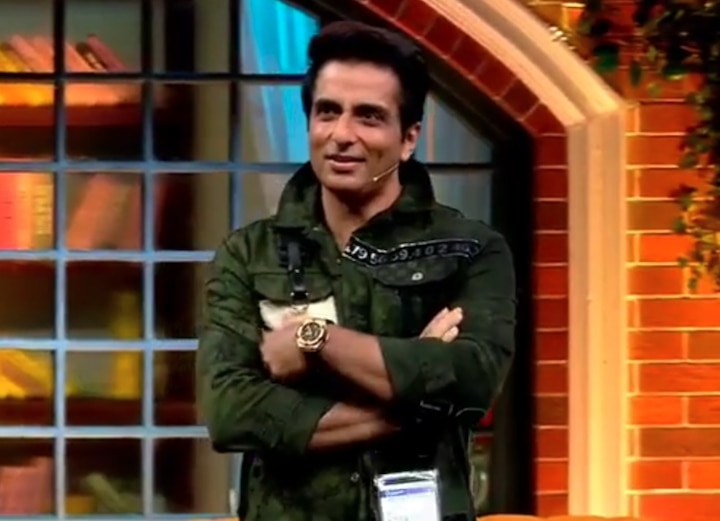 actor sonu sood gets emotional on the sets of the kapil sharma show ‘ધ કપિલ શર્મા શો’ના સેટ પર ભાવુક થયો એક્ટર સોનૂ સૂદ, 1 ઓગસ્ટના રોજ ટેલિકાસ્ટ થશે શો