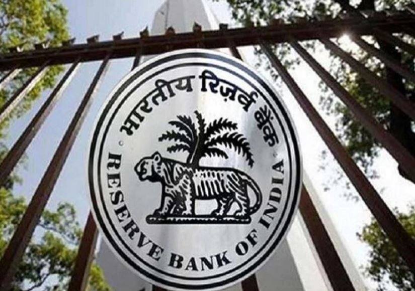 મોરેટોરિયમની મુદત ફરી વધી શકે છે, નાણા મંત્રીએ આપ્યો સંકેત Finance ministry indicates about extension of loan moretorium મોરેટોરિયમની મુદત ફરી વધી શકે છે, નાણા મંત્રીએ આપ્યો સંકેત