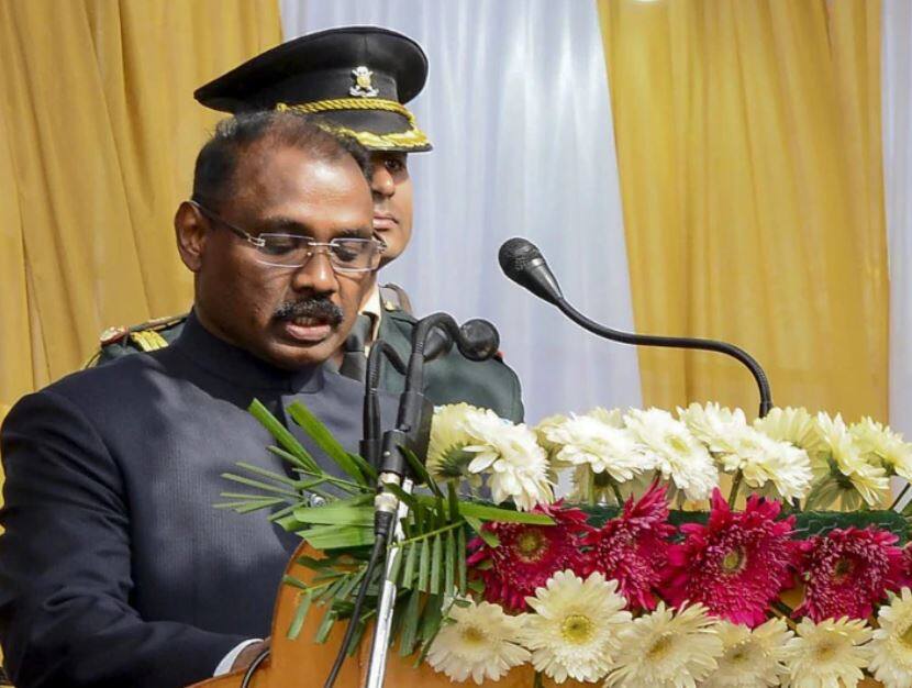 જમ્મુ-કાશ્મીરના ઉપરાજ્યપાલ જીસી મુર્મૂએ આપ્યું રાજીનામું, જાણો કોની કરાઈ નિમણૂક Manoj Sinha to be the new Lieutenant Governor of Jammu and Kashmir જમ્મુ-કાશ્મીરના ઉપરાજ્યપાલ જીસી મુર્મૂએ આપ્યું રાજીનામું, જાણો કોની કરાઈ નિમણૂક