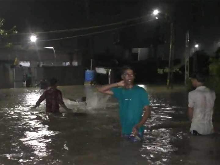 Heavy Rainfall in Rajkot Jetpur at last day સૌરાષ્ટ્રના આ શહેરમાં માત્ર 3 કલાકમાં 4 ઈંચ વરસાદ ખાબક્યો? જાણો કેવી છે સ્થિતિ