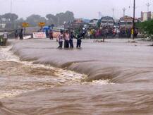 ગુજરાતના આ વિસ્તારમાં ગાજવીજ સાથે તુટી પડશે વરસાદ? ભારે વરસાદને લઈ હવામાન વિભાગે બીજી શું કરી આગાહી?