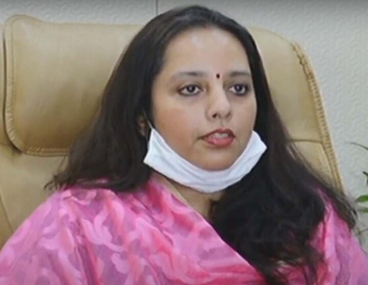 Rajkot collector Remya Mohan appeal to people donate plazma after free from covid-19 રાજકોટ કલેક્ટરે કોરોનાને મ્હાત આપનાર લોકોને શું કરી અપીલ? જાણો વિગત