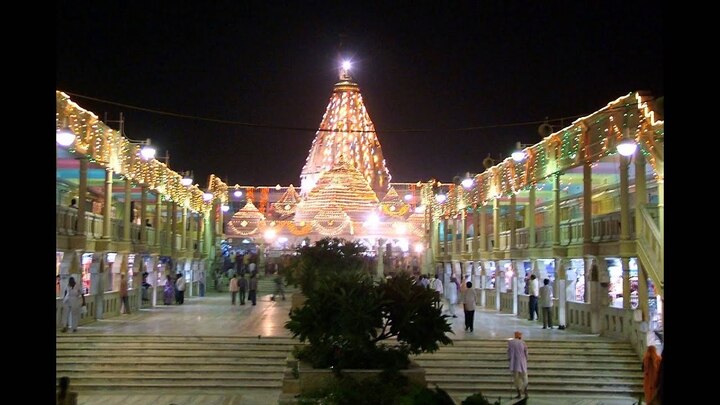 ambaji temple of Gujarat will be closed for 12 days ગુજરાતનું આ સુપ્રસિદ્ધ મંદિર 12 દિવસ સુધી રહેશે બંધ, શ્રદ્ધાળુઓ લાઈવ પ્રસારણ જોઈ શકશે