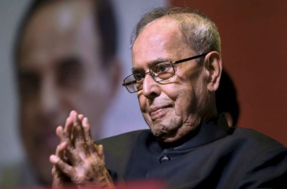 Pranab Mukherjee not shown any improvement after brain surgery પ્રણવ મુખર્જીની હાલત અતિ ગંભીર, સર્જરી બાદ રાખવામાં આવ્યા છે વેંટીલેટર પર