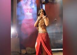 'નાગિન 5'માં આ એક્ટ્રેસ બનશે નાગિન, એક્ટ્રેસની સાંપો સાથે લપેટાયેલી તસવીર વાયરલ