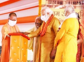 મહંત નૃત્ય ગોપાલ દાસનો કોરોના પોઝિટિવ, અયોધ્યા ભૂમિ પૂજન કાર્યક્રમમાં મોદી સાથે થયા હતા સામેલ
