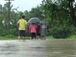 દ.ગુજરાતના કયા જિલ્લામાં મેઘરાજાની તોફાની બેટિંગથી ઠેર-ઠેક જળબંબાકારની સ્થિતિ સર્જાઈ