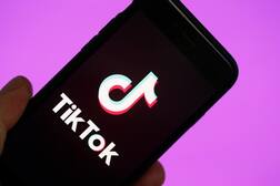 હવે ફેસબુકમાં પણ બનાવી શકાશે ટિકટૉક જેવા વીડિયો, કંપનીએ શરૂ કર્યુ આ ખાસ કામ