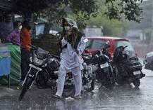 ગુજરાતમાં 4 દિવસ ભારેથી અતિભારે વરસાદની આગાહી, જાણો કઈ તારીખે ક્યાં પડી શકે છે ધોધમાર વરસાદ