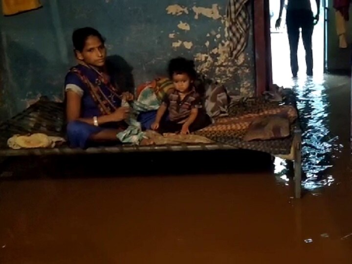 4 inch rains in Bhiloda of Arvalli district in last 4 hour, water logging in home, shops and roads  અરવલ્લીઃ ભીલોડા 4 ઇંચ વરસાદમાં પાણી પાણી, ઘરોમાં ભરાયા પાણી, જુઓ વરસાદી તારાજીના દ્રશ્યો