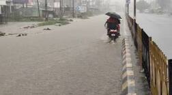 સૌરાષ્ટ્રના કયા વિસ્તારમાં એક કલાકમાં અઢી ઈંચ વરસાદ ખાબક્યો? જાણો બીજા કયા વિસ્તારમાં પડ્યો ધોધમાર વરસાદ?