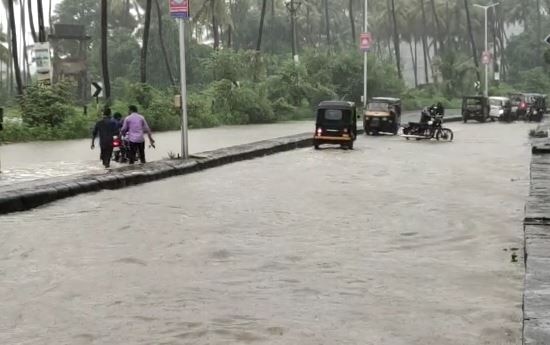 heavy  rain will fall in this area in the next two days ગુજરાતમાં હજુ પણ 48 કલાક ભારે, આગામી બે દિવસમાં આ વિસ્તારમાં તૂટી પડશે વરસાદ