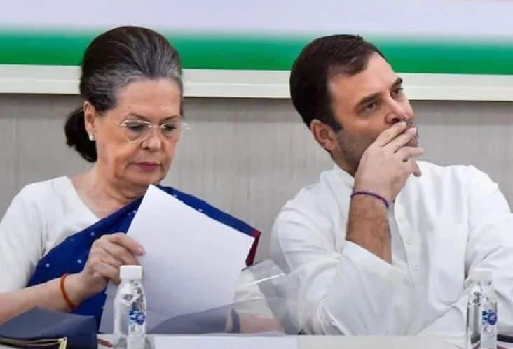 રાહુલ ગાંધીના ભાજપ સાથે સાંઠગાંઠ વાળા નિવેદન પર ભડક્યા કૉંગ્રેસના દિગ્ગજ નેતા, કહ્યું- આરોપ સાબિત થશે તો રાજીનામું આપી દઈશ congress cwc azad said he will resign with collusion with bjp is proved રાહુલ ગાંધીના ભાજપ સાથે સાંઠગાંઠ વાળા નિવેદન પર ભડક્યા કૉંગ્રેસના દિગ્ગજ નેતા, કહ્યું- આરોપ સાબિત થશે તો રાજીનામું આપી દઈશ