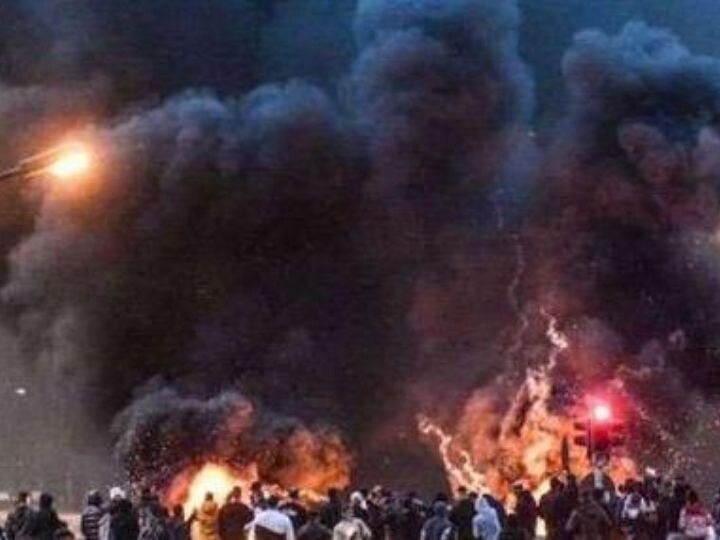 riot erupted in sweden due to burning of quran  કુરાન સળગાવવા મામલે સ્વિડનમાં તોફાન ફાટી નીકળ્યુ, સેંકડો લોકો ઉતર્યા રસ્તાં પર