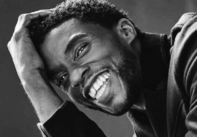 ચૈડવિક બોસમેનના ટ્વિટર એકાઉન્ટ પરથી કરવામાં આવેલ અંતિમ પોસ્ટે બનાવ્યો રેકોર્ડ, સૌથી વધુ 'Like'થનાર ટ્વિટ બન્યુ chadwick boseman creates record becomes most liked tweet ever ચૈડવિક બોસમેનના ટ્વિટર એકાઉન્ટ પરથી કરવામાં આવેલ અંતિમ પોસ્ટે બનાવ્યો રેકોર્ડ, સૌથી વધુ 'Like'થનાર ટ્વિટ બન્યુ