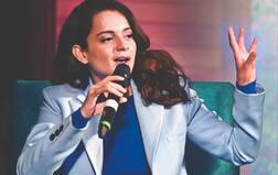 ડ્રગ્સ મામલે કંગના રનૌતનુ નામ આવતા તેનો જુનો પ્રેમી હાથ જોડીને શું કહેવા લાગ્યો, વીડિયો વાયરલ