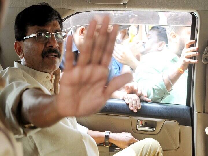 Kolkata youth arrested for threatening Sanjay Raut શિવસેના નેતા સંજય રાઉતને ધમકી આપવાના આરોપમાં એક વ્યક્તિની ધરપકડ