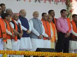અમિત શાહે રૂપાણી સરકારના ક્યા મંત્રીની સીક્યુરિટી વધારીને Z  કેટેગરીની કરી ?  ગુજરાતમાં ક્યા ત્રણ VIPને જ મળે છે Z+ સીક્યુરિટી ?