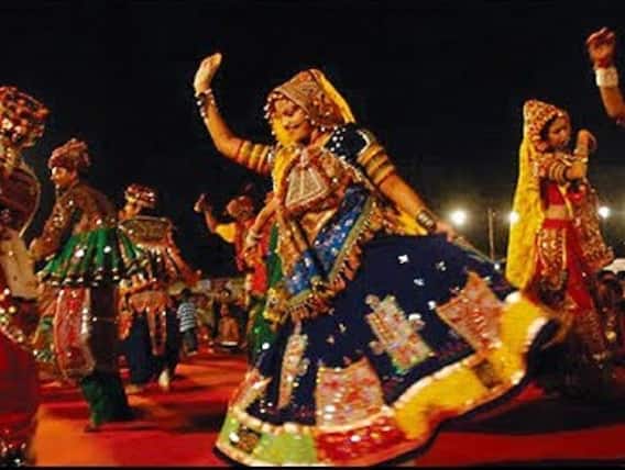 નવરાત્રિમાં શેરી ગરબાને મંજૂરીને લઈને શું આવ્યા સૌથી મોટા સમાચાર? જાણો વિગત નવરાત્રિમાં શેરી ગરબાને મંજૂરીને લઈને શું આવ્યા સૌથી મોટા સમાચાર? જાણો વિગત