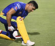 IPL 2020: 15 મહિના બાદ મેદાન પર વાપસી માટે તૈયાર ધોની, કંઈક આ અંદાજમાં બાંધ્યા પેડ