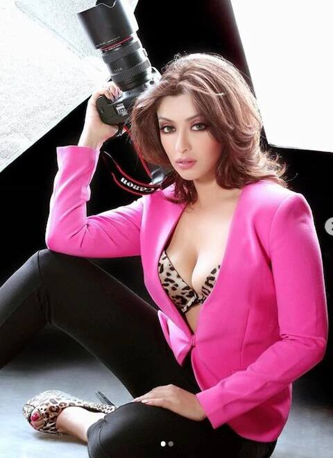 પાયલે કહ્યું મે ઘણીવાર આ વિશે બોલાવાનુ વિચાર્યુ પણ મારા પરિવાર અને મારા નજીકના મિત્રોએ મને ચુપ રહેવા કહ્યું જેથી ભવિષ્યમાં મને કોઇપણ પ્રકારની સમસ્યા ના નડે. પરંતુ આપણે એવા લોકોની વાત કરવી જોઇએ જે પોતાની પૉઝિશનનો દુરપયોગ કરે છે.