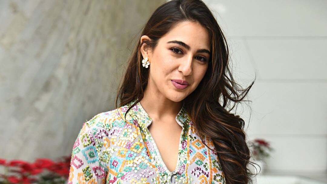 Actress sara ali khan and love life with affairs સારા અલી ખાન આ ત્રણ લોકો સાથે રહી ચૂકી છે રિલેશનમાં, જાણો કોની-કોની સાથે ક્યારે રહ્યું અફેર