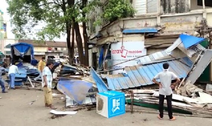 Valsad Palika remove illegal construction at congress office  ગુજરાતની કઈ નગરપાલિકાએ કોંગ્રેસ કાર્યાલય ખાતે ગેરકાયદે દબાણ તોડી પાડ્યું?